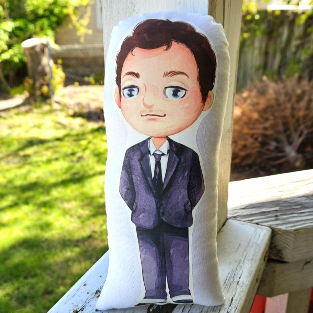 Clue Wadsworth Pillow Pal. New.